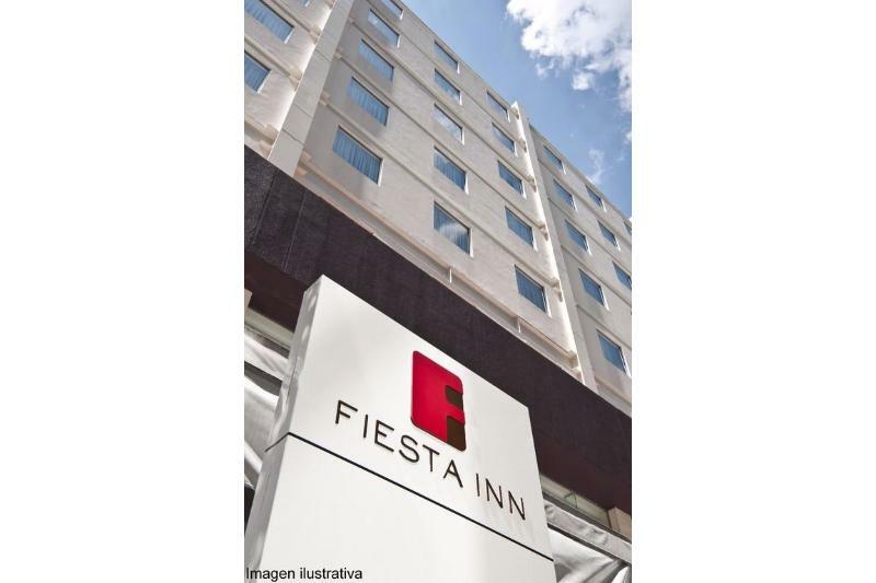 Fiesta Inn Morelia Altozano Екстериор снимка